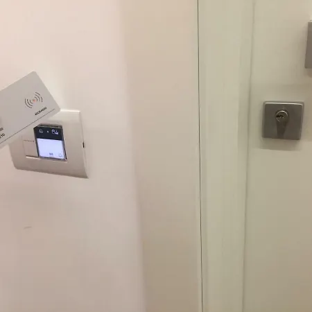 Atticobianco Oda ve Kahvaltı Cagliari